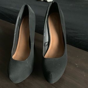 Ardene black heels